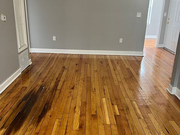 3rd image of 820-828 Blue Hill Ave #826-4