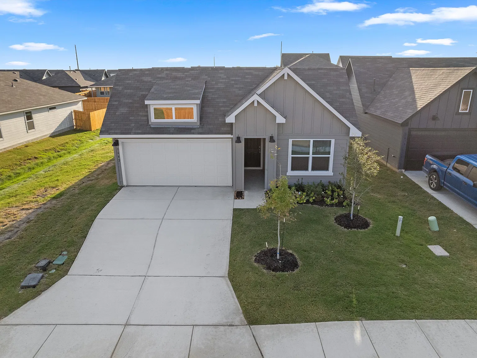 4 bed, 1816 sqft, $2,100 — Photo 4