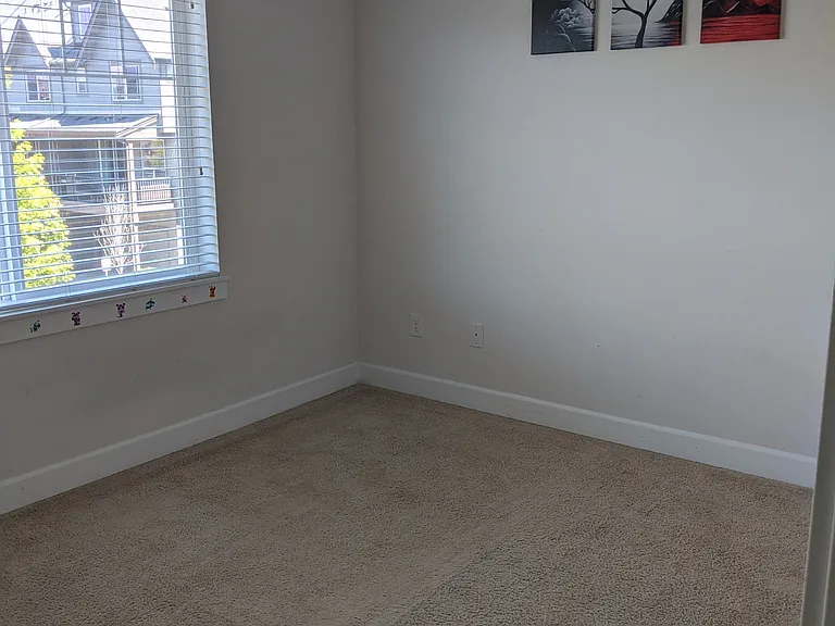 Top floor bedroom #2