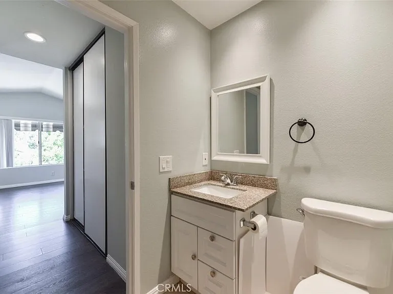 391 Stanford Ct #1 — Photo 29