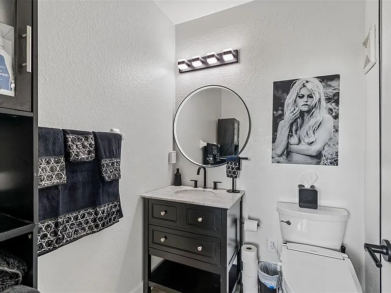 728 Coral Reef Dr #728 — Photo 16
