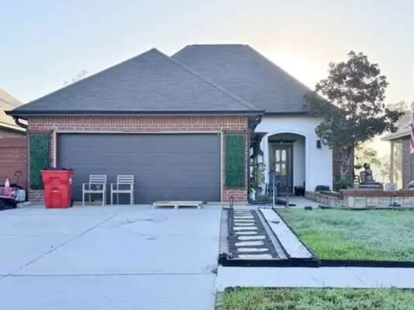42584 Baystone Ave, Prairieville, LA 70769
