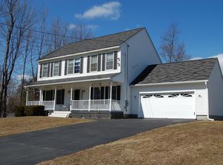 214 Dearborn Rd, Pembroke, NH 03275