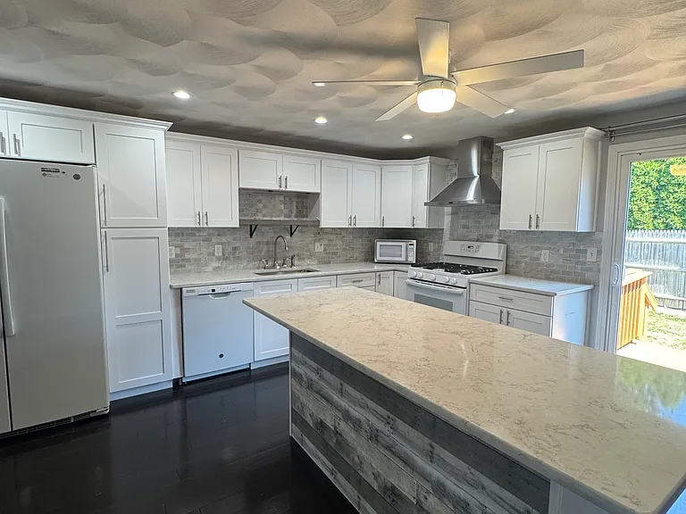 450 Providence St #48 — Photo 7