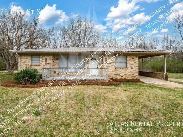 223 Pine St SW, Bessemer, AL 35022