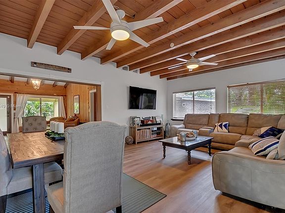5th image of 2535 Tequesta Ln #2535