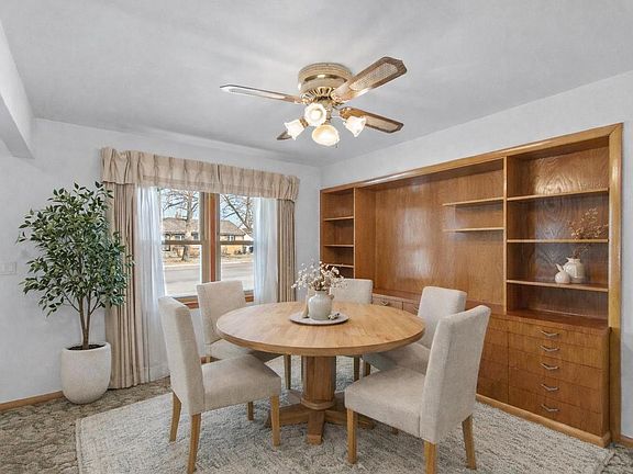 4th image of 1104 Woodman Road