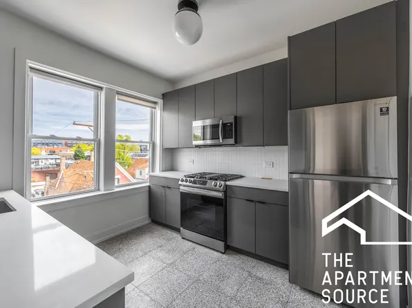 3049 W Medill Ave #1A, Chicago, IL 60647