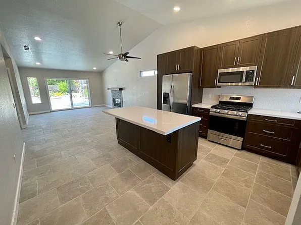 29815 Avenida Maravilla, Cathedral City, CA 92234