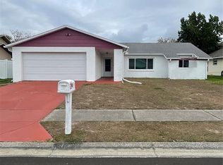 8022 Buttonball Ln, Port Richey, FL 34668