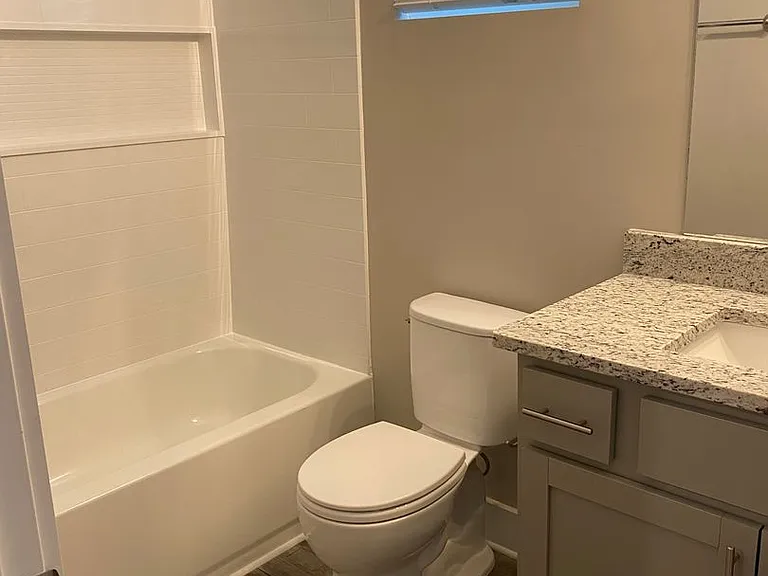 2510 Duncan Ave — Photo 15