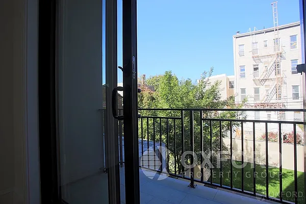 Rented by Oxford Property Group | media 21