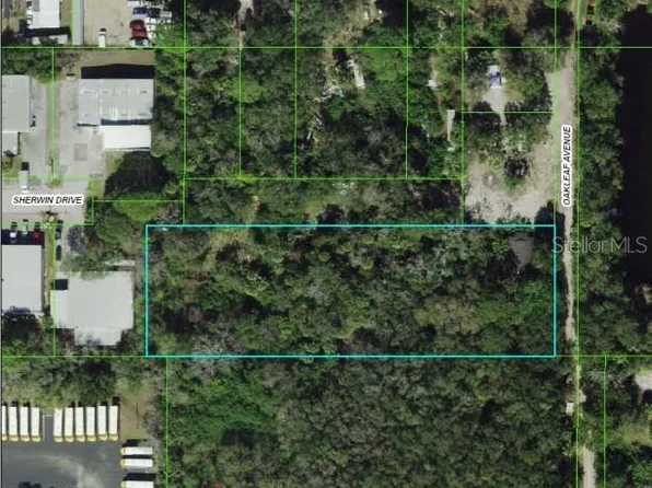 8153 OAKLEAF AVENUE, PORT RICHEY, FL 34668