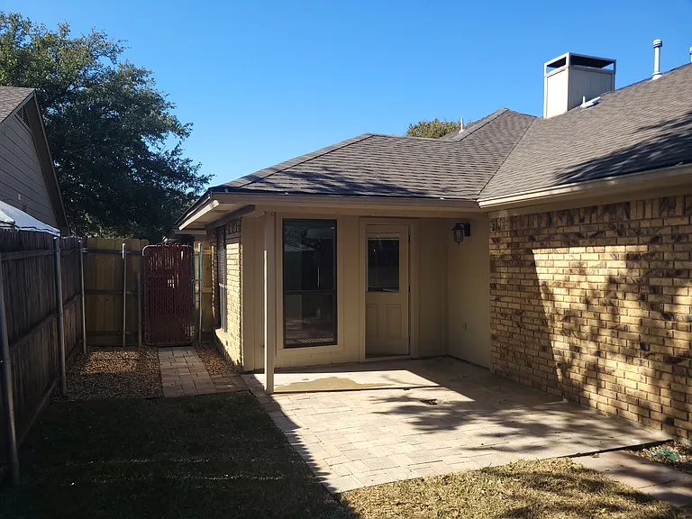 331 Dogwood Dr — Photo 25