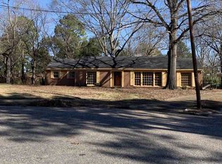 2734 Oxford Dr, Montgomery, AL 36111