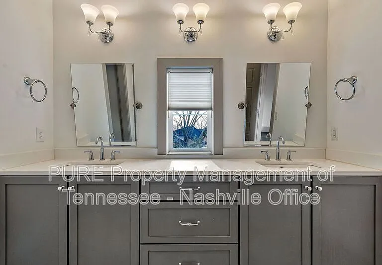 3211 Overlook Dr — Photo 25