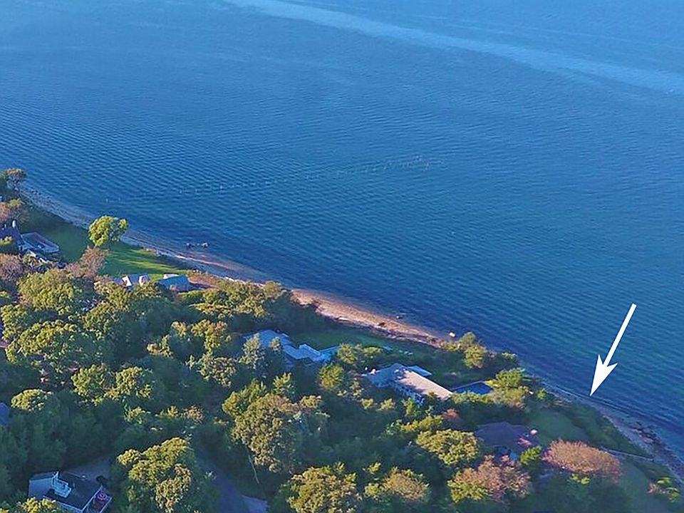 213 Kings Point Rd, East Hampton, NY 11937 Zillow