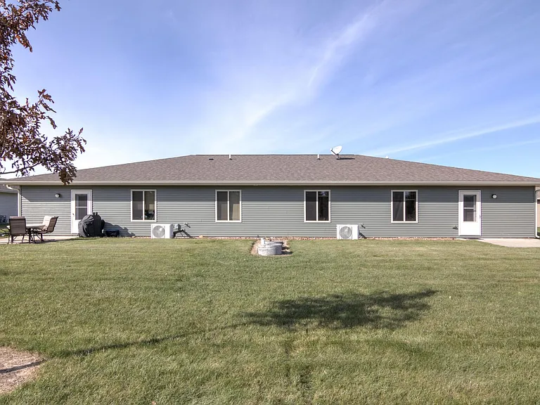 S5270 Damar Private Dr — Photo 32