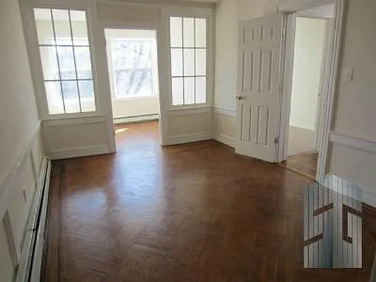 Rented by Skyline Group Real Estate | media 14