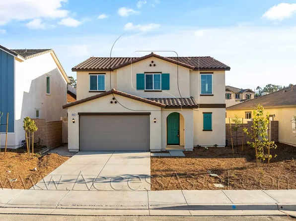 4812 Sicily Dr, Lake Elsinore, CA 92530