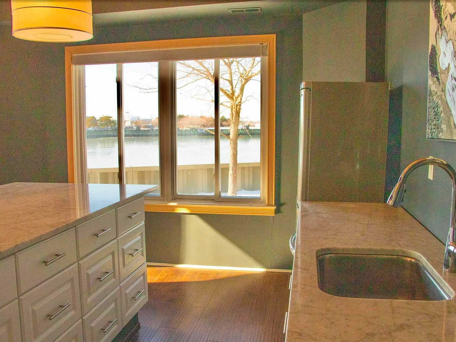 1 bed, 1.0 bath, $12,000 — Photo 3