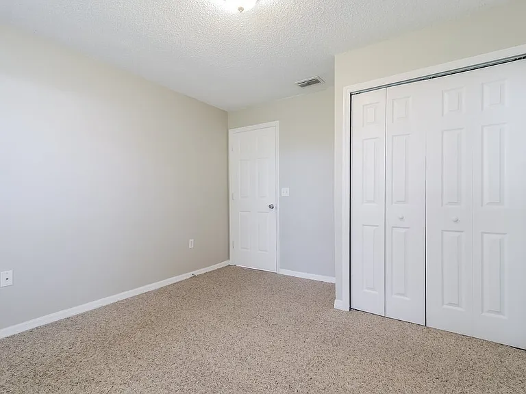 4313 Iveyglen Ave — Photo 14