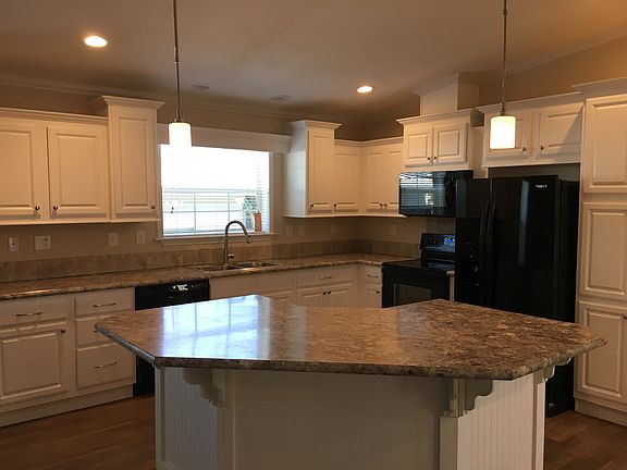 3rd image of 3234 Sunset Oaks Dr
