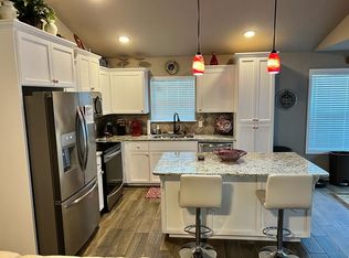 301 Legacy Dr, Barling, AR 72923