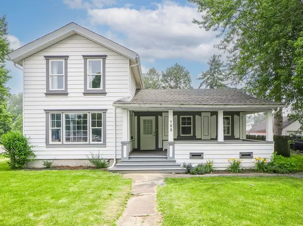122 N Lafayette St, Sandwich, IL 60548