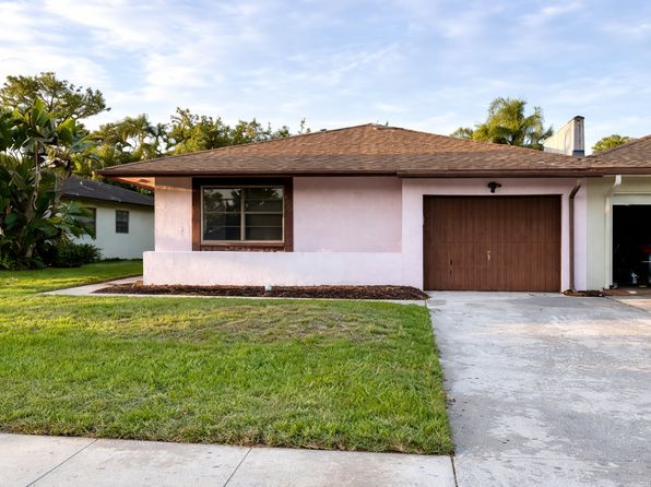 4893 Palm Hill Dr #22A