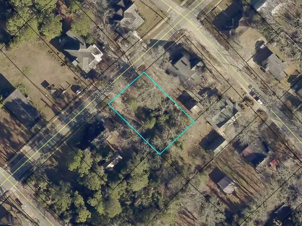 406 Smith St, Dublin, GA 31021