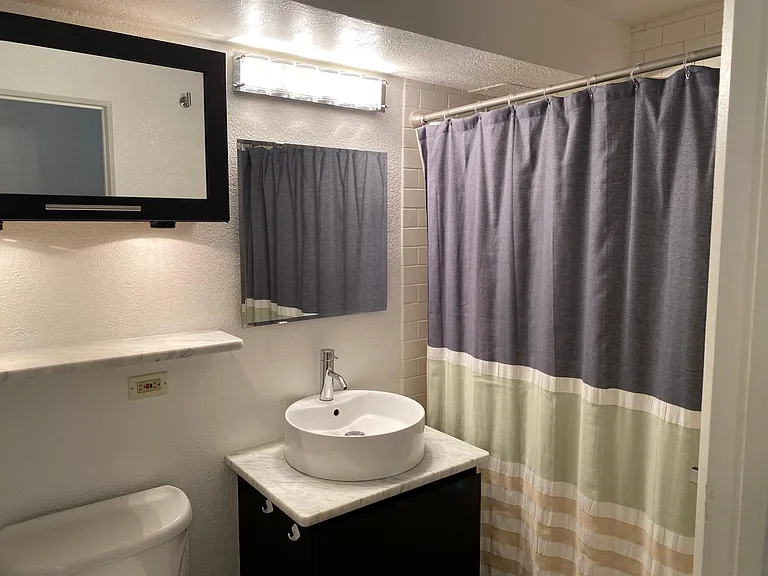 75 N Emerson St #106 — Photo 11