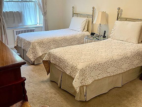 2nd image of 2685 E 7th St APT 1P