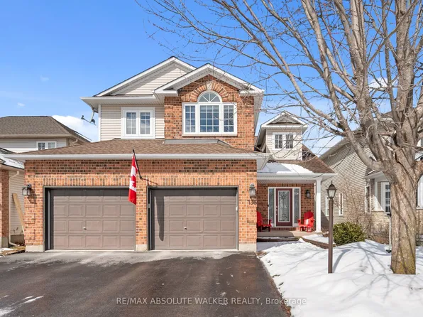135 Arrowwood Dr, Ottawa, ON K2S 2G3