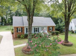 1218 Beechdale Dr, Charlotte, NC 28212