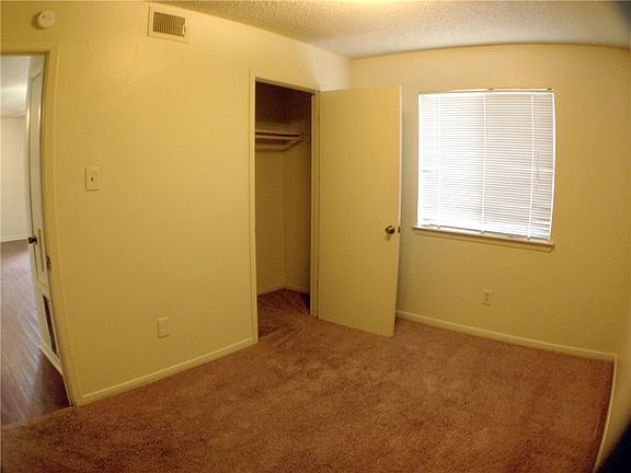 5th image of 2003 Longmire Ct APT 9