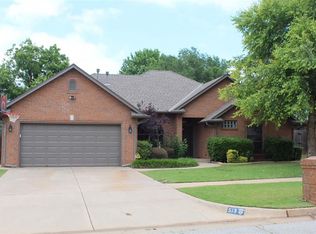 513 NW 143rd St, Edmond, OK 73013