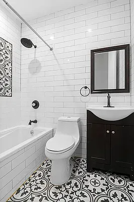 Rented by Freestone Property Group | media 9