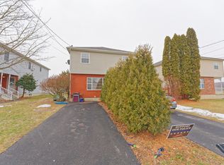 415 N 5th Ave, Mechanicville, NY 12118