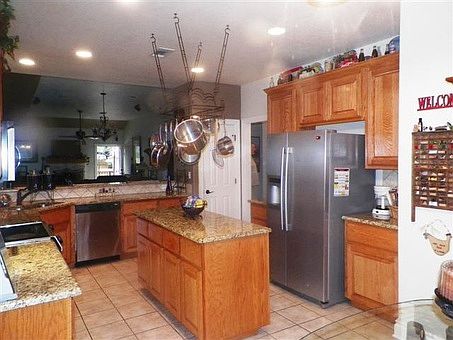 3rd image of 104 Vandeventer Dr
