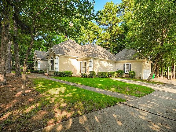 3rd image of 3067 Saint Andrews Ct