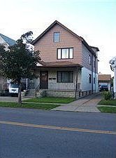 1st image of 968 E Lovejoy St