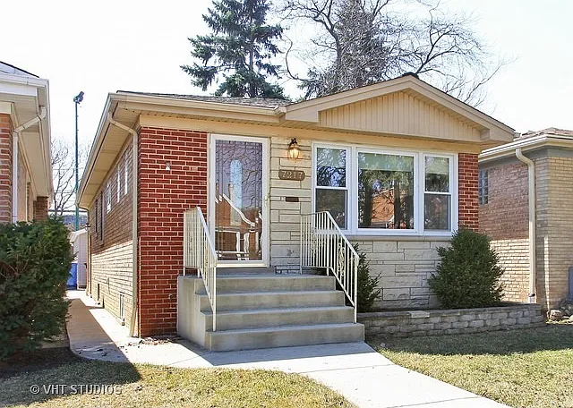 7217 W Fitch Ave — Photo 1