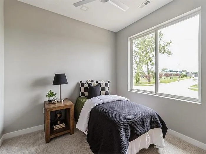 15583 Rocklyn Pl — Photo 24