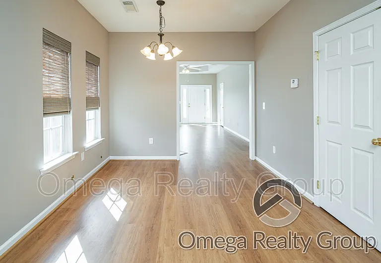 9717 Full Moon Cir — Photo 15