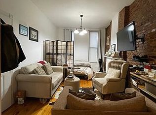 382 12th St APT 1L, Brooklyn, NY 11215