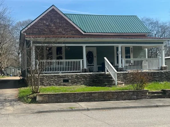 36 Shaw St, Kingston, GA 30145