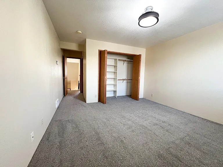 5440-5442 N Hills Dr #5444 — Photo 43