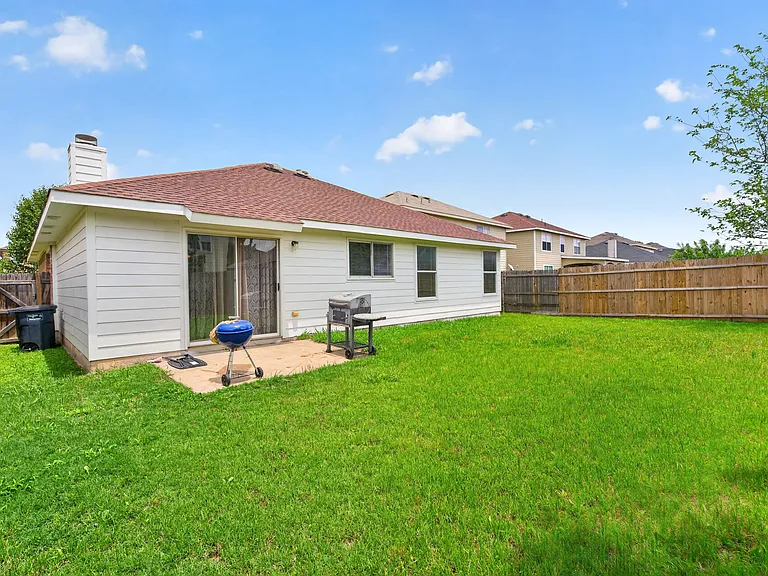 361 Blairwood Dr — Photo 18