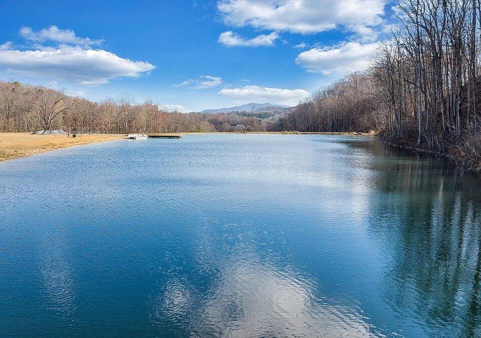 13th image of this home